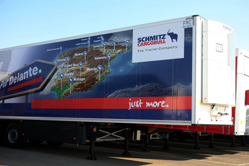 Schmitz Cargobull continúa a la cabeza del mercado español.