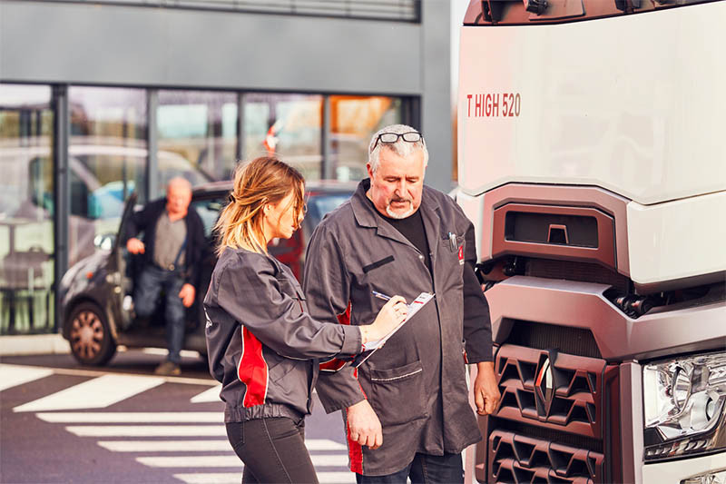 Renault Trucks_ oferta manetnimiento 2