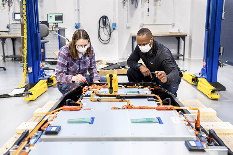 Ford BatteryFacility_AllenPark_11