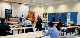 Clausura IV edición de la Escuela de Repartidores Premium de UNO_