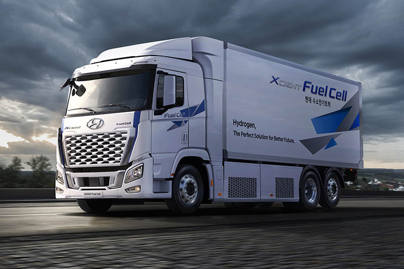 (Photo_1) 2021 XCIENT Fuel Cell