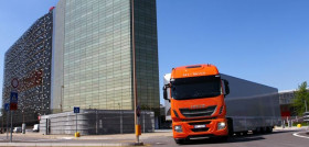 Nuovo Stralis Hi-Way