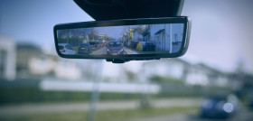 Ford ‘Smart Mirror’ Ensures Van Drivers Can Clearly See Cycl