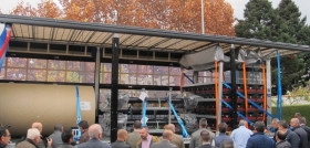 Power_curtain_cargobull_1