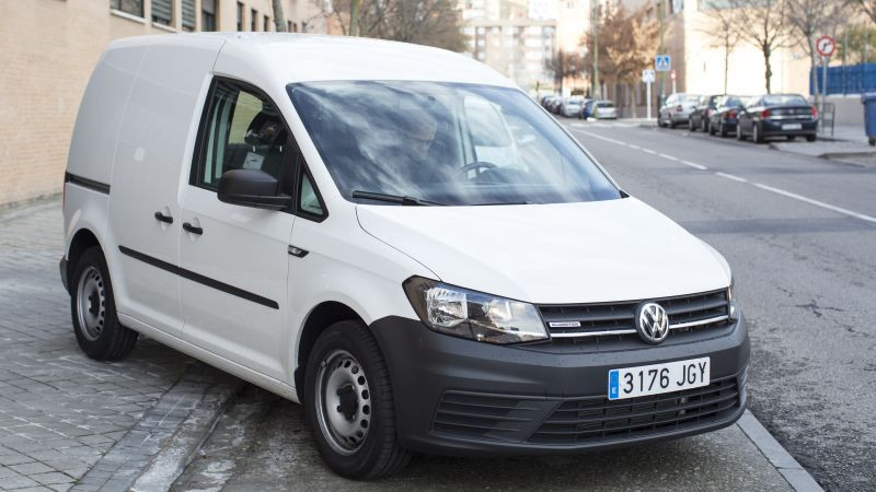 MADRID. 15-1-16. FURGONETA VOLKSWAGEN CANDY. FOTO: JOSE RAMON LADRA.