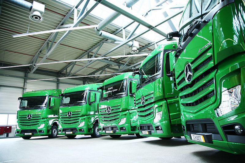Premiere „Job #1 Mercedes-Benz Uptime“: Spedition Schober erhält erste Lkw mit Mercedes-Benz Uptime