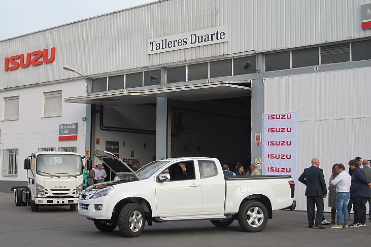 isuzu duarte trucks inauguracion