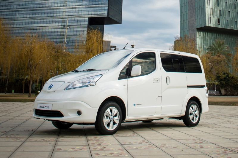 Nissan world premiere of new longer range e-NV200 van