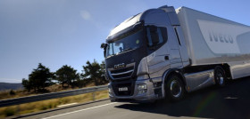 SEGOVIA MADRID. 23-10-17. CAMION IVECO STRALIS 480 XP. FOTO: JOSE RAMON LADRA.
