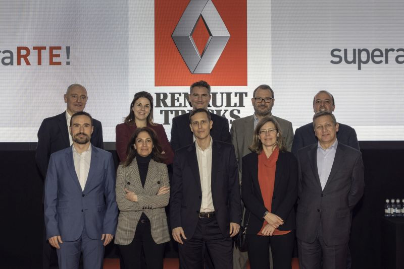 Renault Trucks_Comité Dirección_low