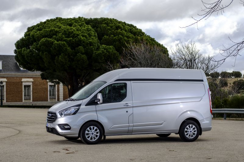 EL PARDO. MADRID. 12-3-18. FURGONETA FORD TRANSIT. FOTO: JOSE RAMON LADRA.