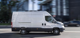 IVECO New DAILY Van 02 hi