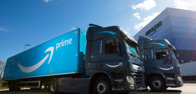 DAF delivers five CF Electric trucks to Amazon UK 01