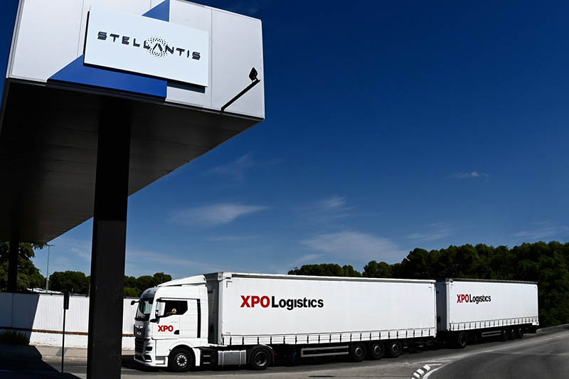 XPO Logistics Duotráiler   Grupo Stellantis