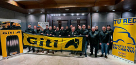Asociados Center´s Truck   02