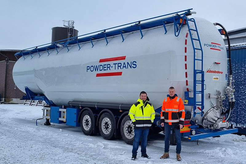 Kässbohrer Powdertrans