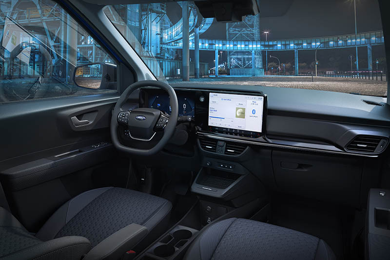 2023 FORD E TRANSIT COURIER INTERIOR 01