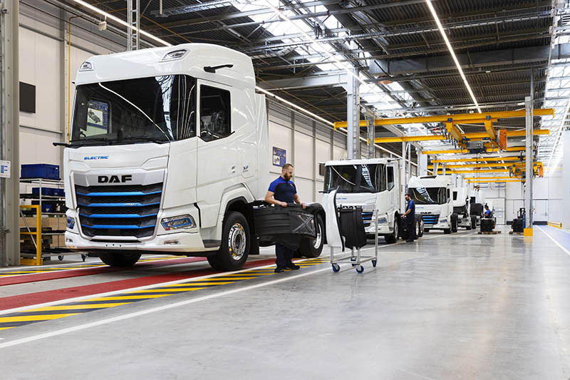 4 DAF Electric Truck Assembly officially opened