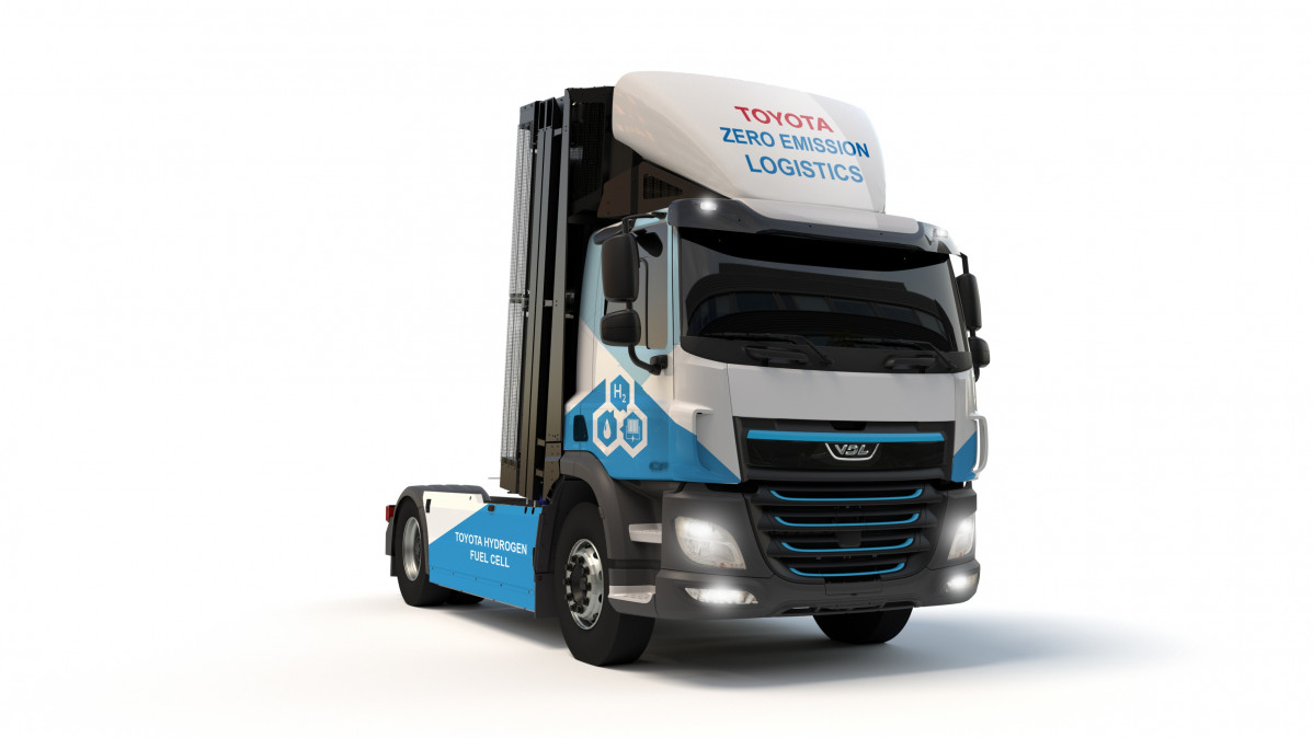 Toyotahydrogenfuelcelltruckdemo