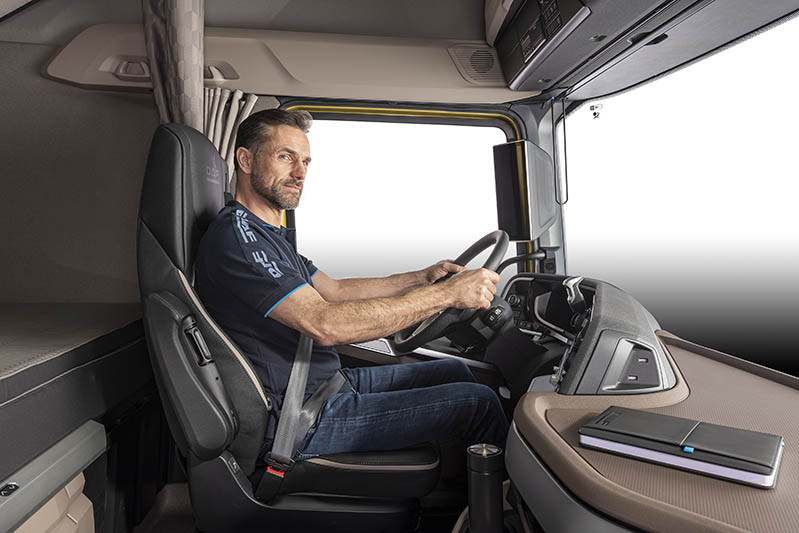 51 Excellent seating position in New Generation DAF