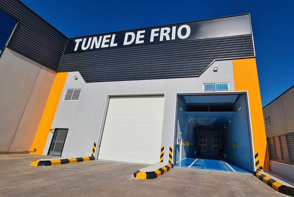 Túnel de Frío Exterior Fachada Rótulo (Foto PLSM FROET)