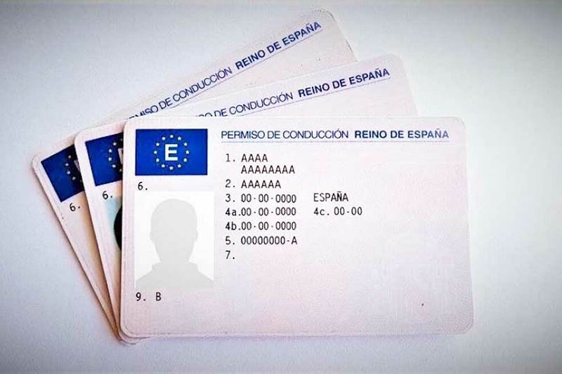 Carnet de conducir espana 1080x657