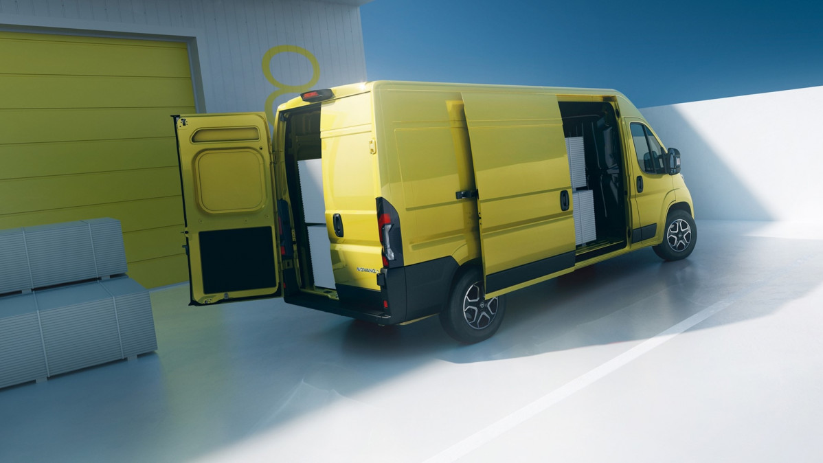 NewOpelMovano(3)
