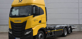 IVECO S WAY CNG DHL