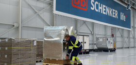 Cubierta térmica para proteger los productos farmacéuticos CréditosDB Schenker Ton Paulissen