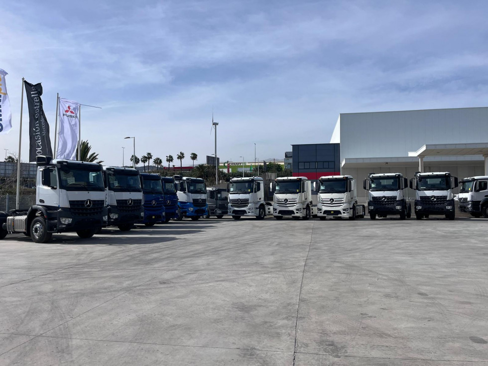 Gama trucks2 (1)