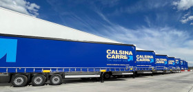 Semirremolques de lona S.CS para el transporte combinado y furgones S.BO de Schmitz Cargobull