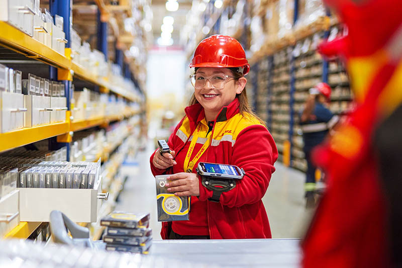 Dhl supply chain warehouse