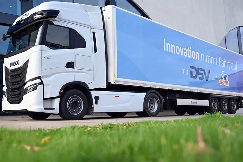 IVECO Plus DSV dm