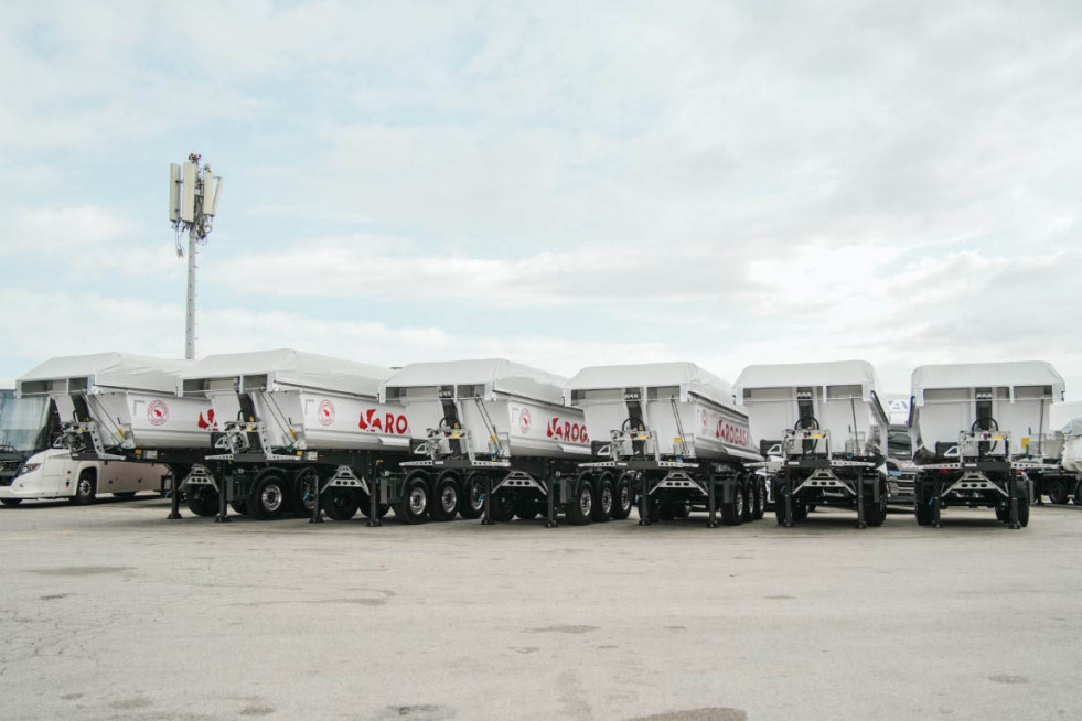Basculantes S.KI de Schmitz Cargobull adquiridos por Rogasa