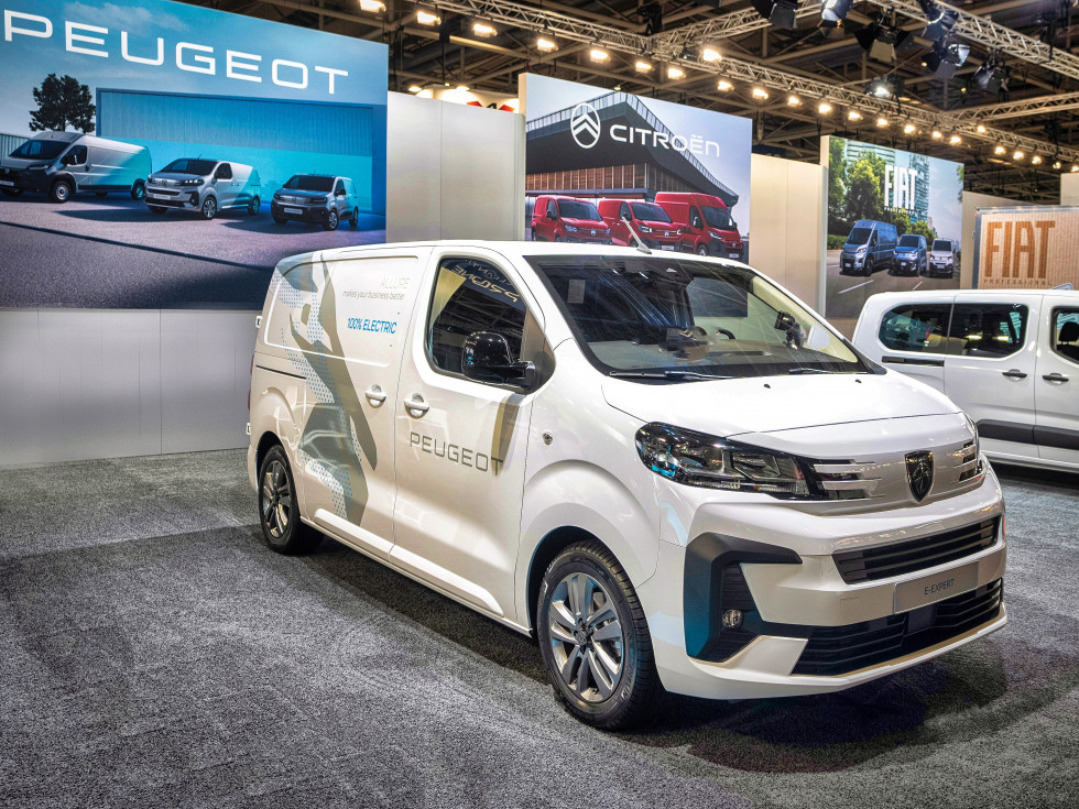 PEUGEOT E ExpertSide