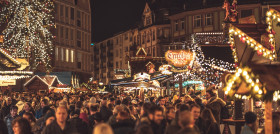 Christmas market 4705877 1280