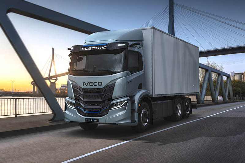 IVECO S eWay Rigid exteriors (6)