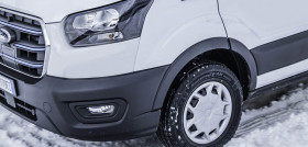 SeasonX Van TA702   03