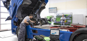 Truck portfolio in workshop landscape CD2022 98613