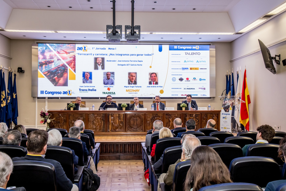 0053 mesa redonda
