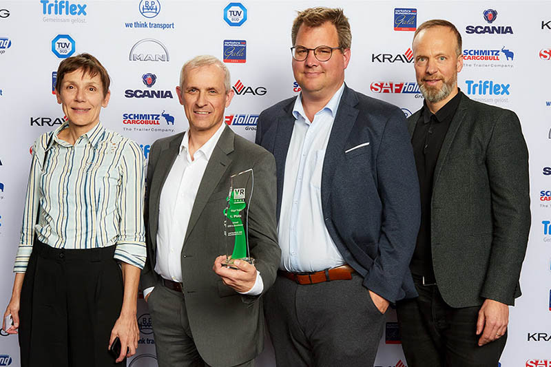 Isabell Unseld, Public Relations Manager; Christian Renners, CEO; Thore Bakker, CSO; Maximilian Franz, Head of Marketing