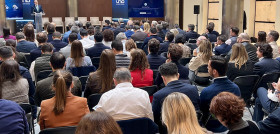 El presidente de UNO, Francisco Aranda, inaugura la jornada 'La competitividad del transporte de mercancías'