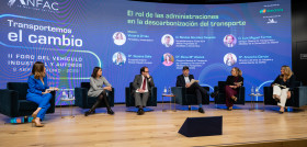 Mesa de debate AAPP