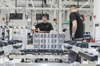 Man battery production nuremberg 05