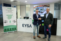 Javier Delgado, CEO de EYSA, y Carlos Suárez, director B2B de Movilidad de Repsol 1