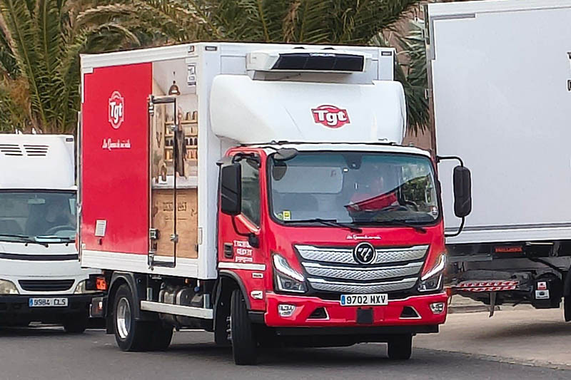Camion otokar 11t Productos lacteos