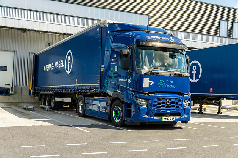 Renault Trucks Kuehne Nagel POFerries Electric truck Channel crossing (4)