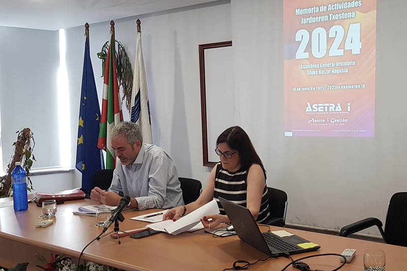 FOTO ASAMBLEA ASETRABI 2025