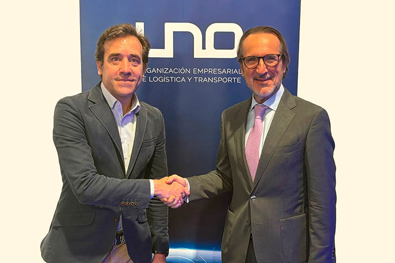 El presidente de UNO, Francisco Aranda, junto al CEO de Deliverea, Joan Rovira