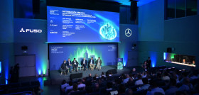Mesa redonda Distribución urbana  Impactos empresariales y claves para la estabilidad ante la incertidumbre regulatoria